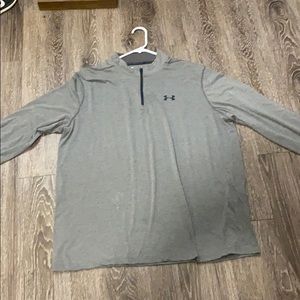Under Armour pull over